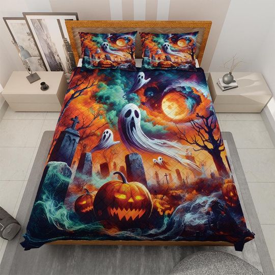 Halloween Quilt Bedding Set: Pumpkin Ghost Graveyard, Cottagecore Decor