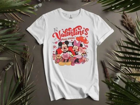 Discover Vinatage Cute Mickey And Minnie T-shirt T shirt Men Women Unisex Tshirt K811