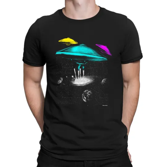 Discover Milky Way Galaxy Men's Alien T-Shirt with Stars and UFO Design