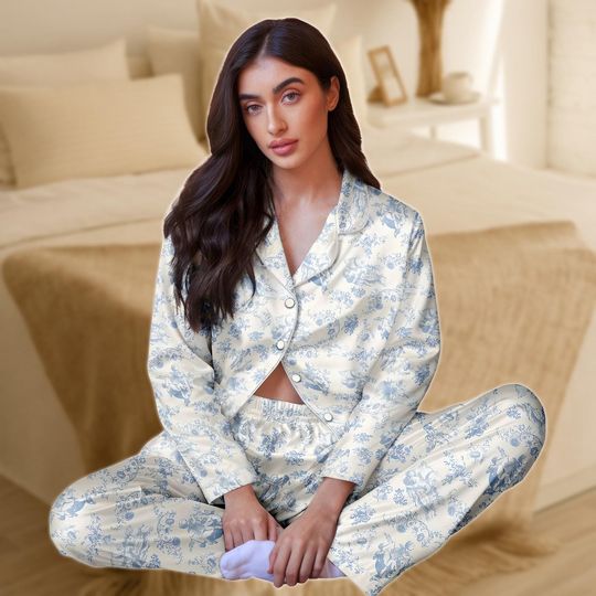 Discover Toile Satin Pajama Set for Women, Long Sleeve Silky Loungewear, Elegant Two Piece Nightwear