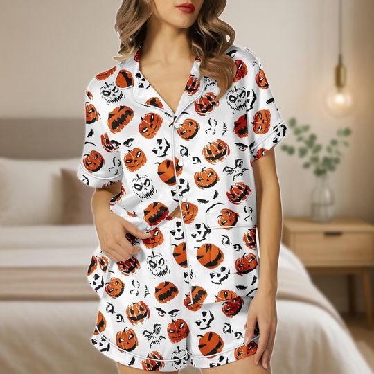Pumpkin Face Halloween Pajama Set with Pocket, Spooky Jack O' Lantern Satin Shorts, Orange and Black Short Sleeve Sleepwear, Scary Cute Lounge Set
