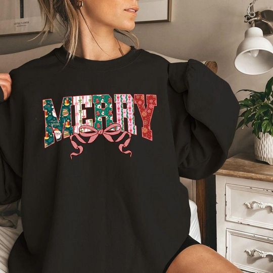 Discover Vintage Merry Christmas Hoodie&nbsp;Sweatshirt -&nbsp;Comfy Unisex Retro Xmas Sweatshirt for Men, Women&nbsp;& Kids - Christmas Gift - Unisex Xmas Hoodie