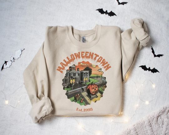 Discover Pumpkin Town Halloween Sweatshirt: Cozy Haunted House Pullover