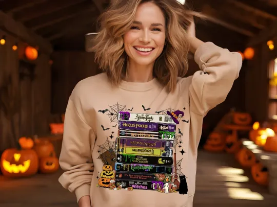 Discover 90s Retro Halloween Hoodie Sweatshirt Spooky VHS Horror Movie Vintage Graphic