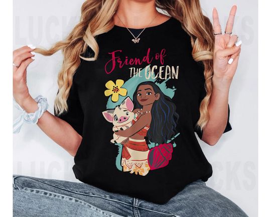 Discover Disney Moana and Pua Hugging Friend Of The Ocean Shirt, Disney Princess Moana and Pua Shirt, Disneyland Trip Family Matching Outfits
