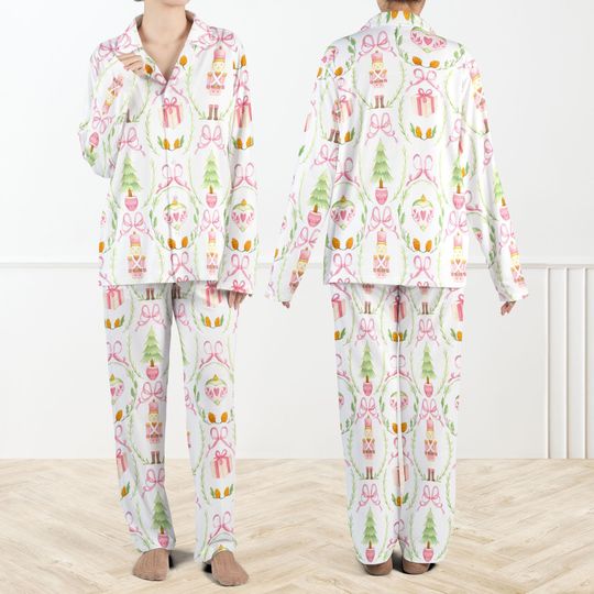 Christmas Wreath Nutcracker Satin Pajama Set For Women, Pink Holiday Sleepwear Set, Cute Xmas Tree PJs, Cozy Winter Lounge Outfit