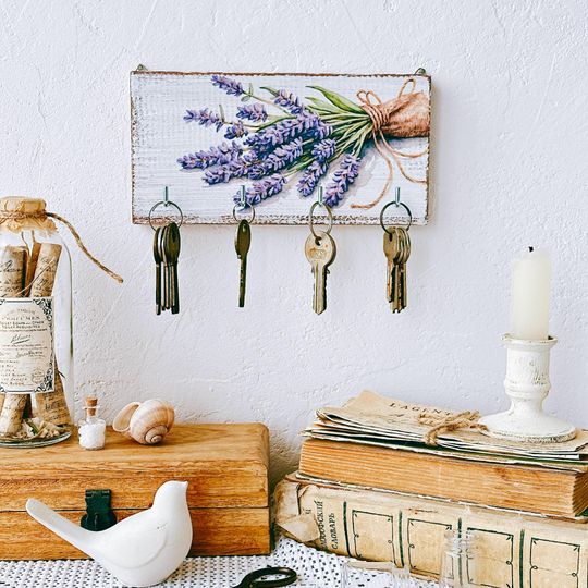 Lavender Rustic Wooden Key Holder