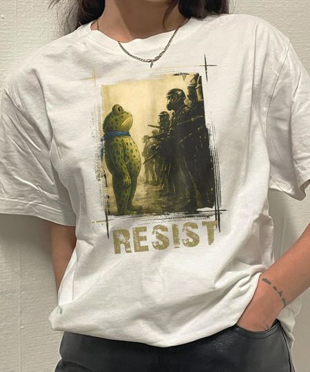 Discover Portland Frog Protest Shirt, Anti ICE Shirt, Anti Fascism Shirt, Anti Trump Shirt, Vintage Activist Shirt, Resistance Tee, frog resist tee