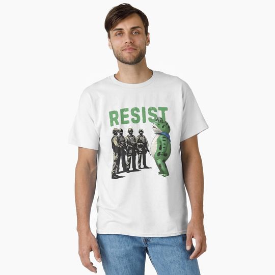 Discover Frogs Resis Portland Frog Protest  Classic T-Shirt