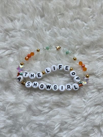Discover The Life of a Showgirl - Taylorr Swifts Inspired Friendship Bracelet