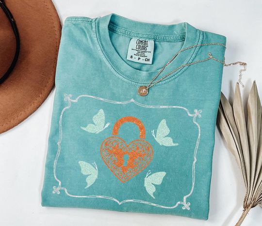 Discover Comfort Colors Showgirl Shirt for Fan,life of a showgirl shirt,in my showgirl era Tshirt Gift for Her,Country Music Fan Gift,New Album