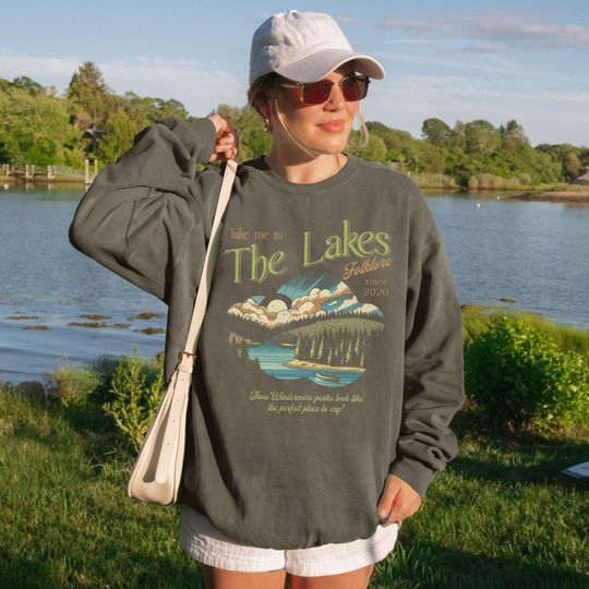 Discover The Lakes Sweatshirt | Swift Crewneck | Vintage Retro Folklore | Era Music Lyrics | Gift for Fan | Oversized Unisex Comfort Colors
