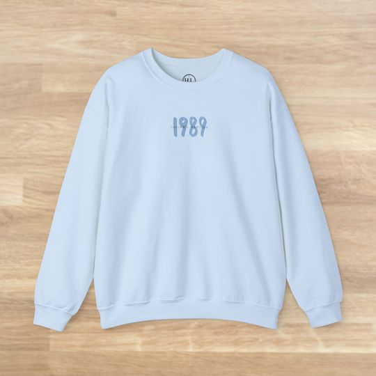 Light Blue Toned 1989 Tay's Verison Crewneck - Simplictic