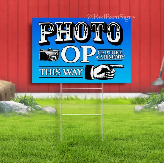 Discover Photo OP Arrow Yard Sign with Metal Stakes, Indoor & Outdoor Decor