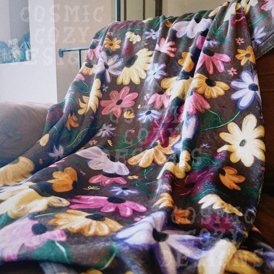 Surprise Song Piano Blanket Couch Throw Acoustic Set Floral Dopamine Decor Preppy Stuff Teenage Girl Gift Top Trending Items Vancouver N3