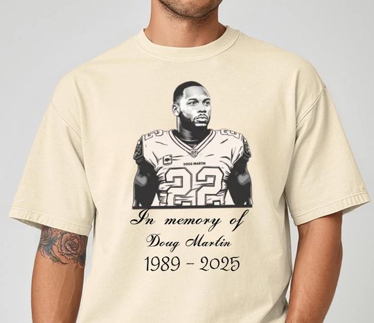 Discover Doug Martin Memorial Shirt,Oversize Comfort Colors Tribute Tee,football Legend RIP 1989-2025,Buccaneers Football Fan Gift,Vintage Bootleg Style