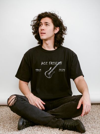 Ace Frehley Solo Album T-Shirt, Legendary Rock Guitarist Tribute Tee, 1951-2025 Memorial Music Shirt