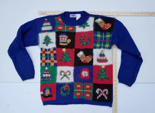 Discover Christmas Gifts, Sweater, Sz M