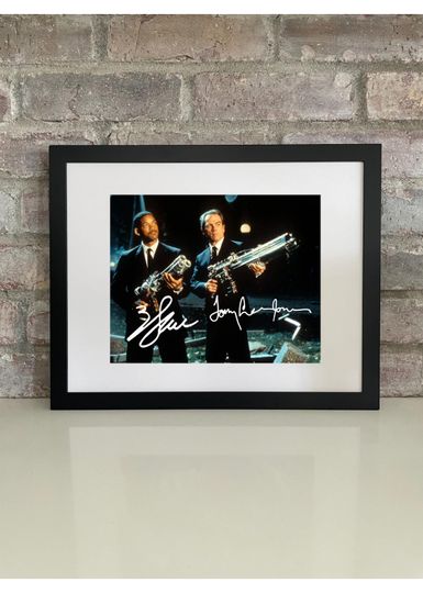 Tommy Lee Jones & Will Smith Men in Black Poster Photo Print with Reprint Autograph  Sci-Fi Movie Memorabilia
