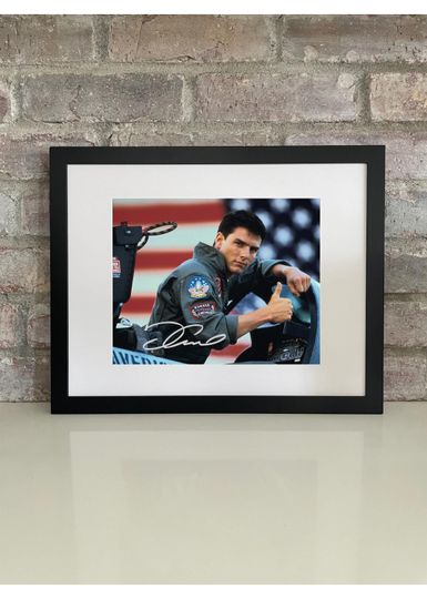 Tom Cruise Top Gun Portrait with Reprint Autograph  80s Hollywood Icon