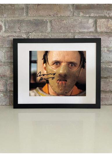 Discover Anthony Hopkins Hannibal Lecter Reprint Autograph Photo - Framed or Unframed