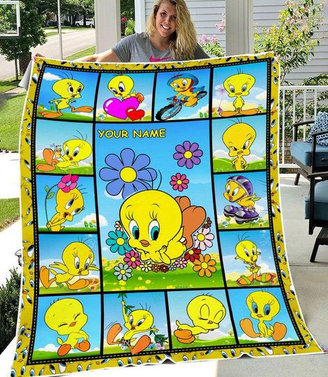 Personalized Bird Tweety Quilt Blanket, Cute Tweety Cozy Quilt Blanket, Cartoon Bedding blanket, Bedding Decor, Home Decor Gift.