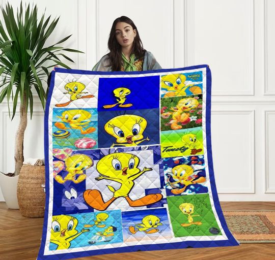 Tweety Bird Vintage Quilt Blanket, Tweety Bird Cozy Quilt Blanket, Bedding blanket, Bedding Decor, Home Decor Gift