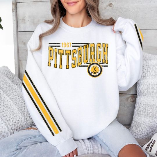 Pittsburgh Hockey Vintage Crewneck Sweatshirt, Retro Penguin Hockey Team Sweatshirt, Unisex Sleeve Print Distressed Hockey Shirt, Hockey Fan