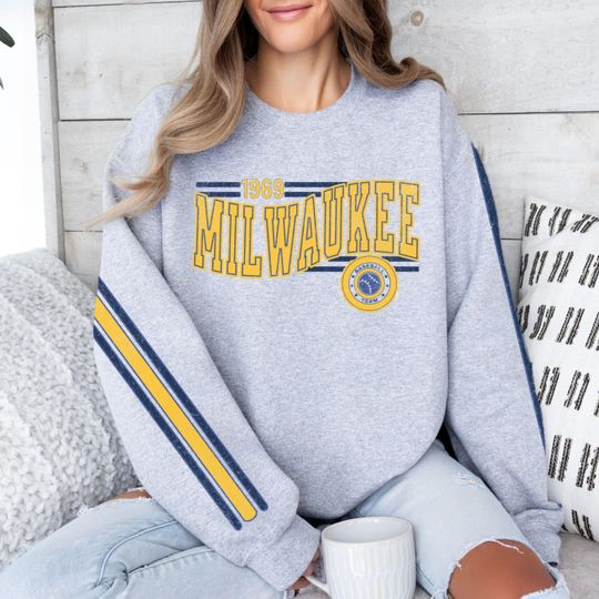 Milwaukee Baseball Vintage Retro Sweatshirt, Unisex Brewer Sleeve Print Crewneck, Throwback Style Sweatshirt, Gift for Baseball Fans
