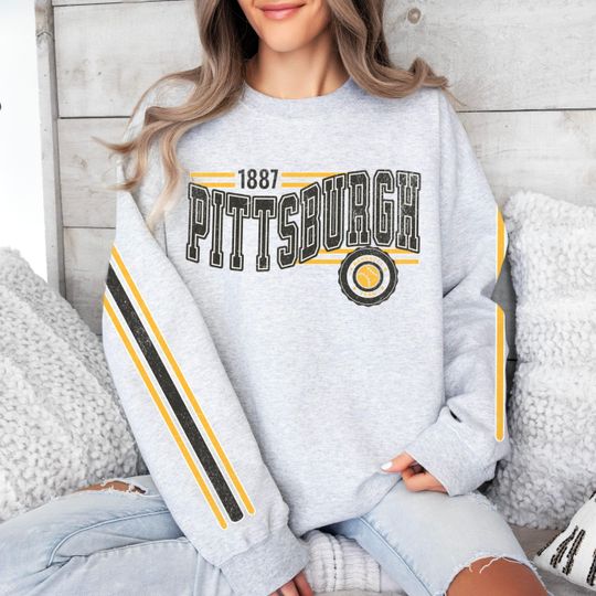 Pittsburgh Baseball Vintage Retro Sweatshirt, Unisex Pirate Sleeve Print Crewneck, Throwback Style Sweatshirt, Gift for Baseball Fans