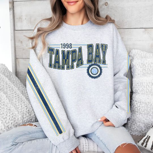 Discover Tampa Bay Baseball Vintage Retro Sweatshirt, Unisex Ray Sleeve Print Crewneck, Throwback Style Sweatshirt, Gift for Tampa Bay Baseball Fans