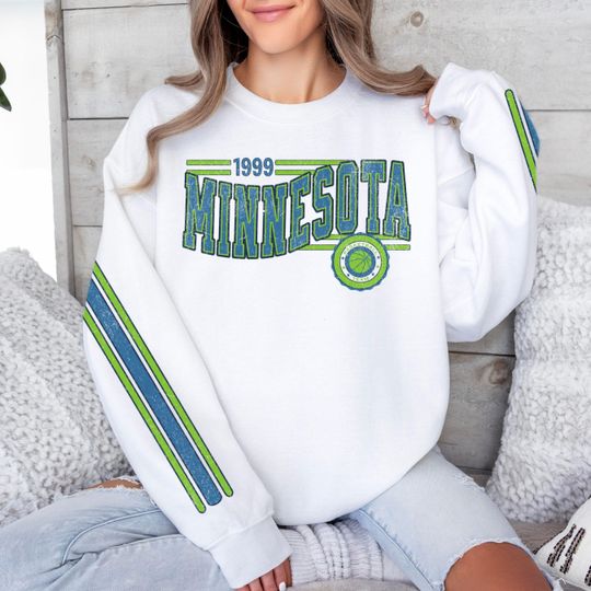 Minnesota Women's Basketball Retro Crewneck Sweatshirt, Lynx Basketball Team Shirt, Unisex Retro Stripe Sleeve Printing, Vintage Basketball