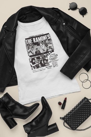 Discover Ramones Alternative Poster Rock Music Punkrock Tshirt Joey Ramone Punk77 Tee