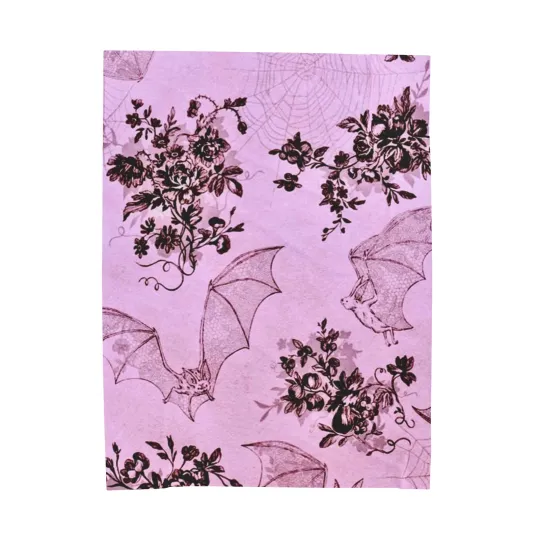 Discover Pink Bats Fleece Blanket