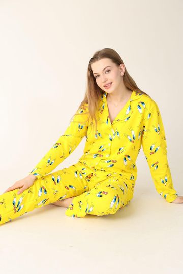 Tweety Bird Pajama Set: Women's Yellow Cartoon Loungewear