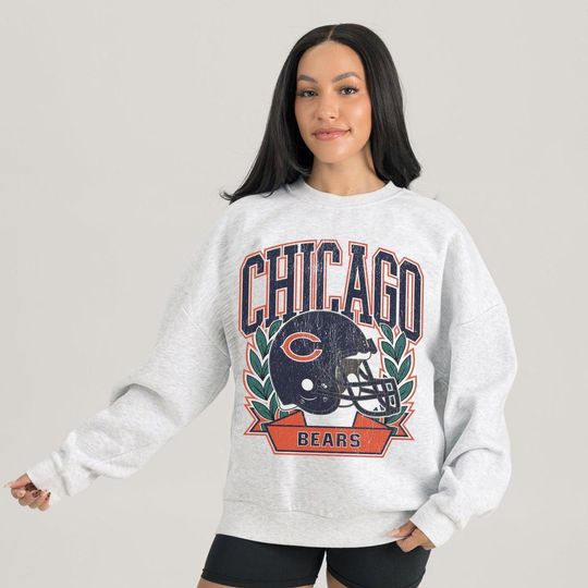 Discover Chicago Bears Crewneck Sweatshirt Vintage football Football Pullover Graphic Sweater for Men Women Fans