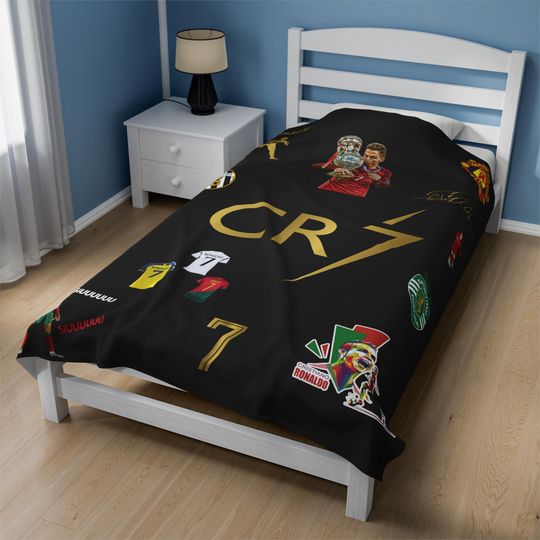 Ronaldo Velveteen Plush Blanket: Soccer Fan Gift