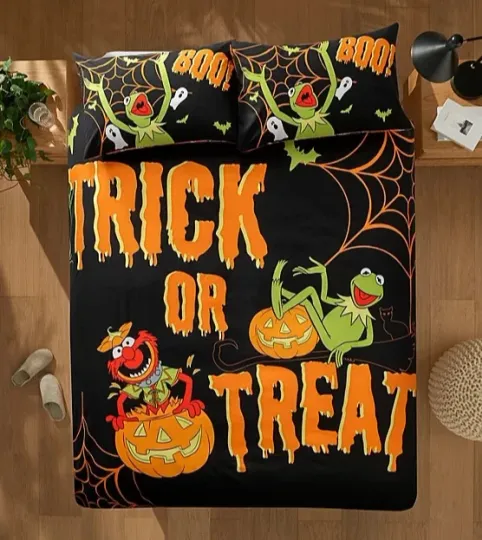 Discover The Muppets Trick or Treat Duvet Set K the frog Halloween Bedding