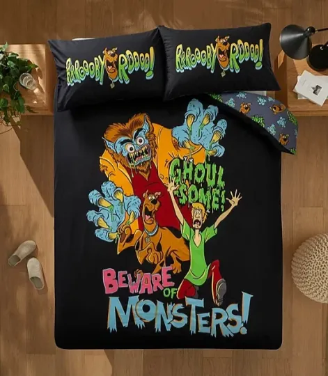 Discover Scooby Doo Ghoul-Some Beware of Monsters Duvet Set Scooby & Shaggy