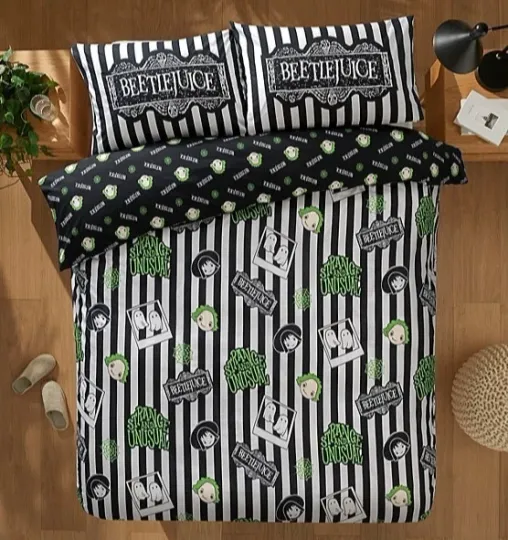 Discover Beetlejuice Strange & Unusual Duvet Set Lydia Animated