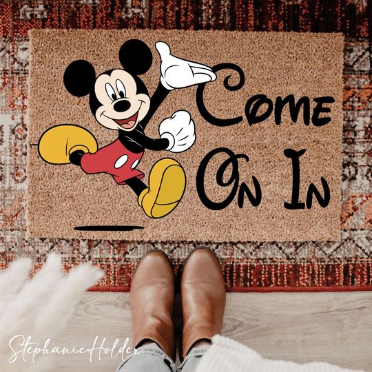 Discover Cute Mouse Doormat, Welcome Mat Come On In, Funny Front Door Decor, Personalized Entry Rug, Housewarming Gift Idea, Cartoon Funny Doormat