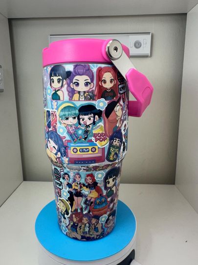 30oz Glossy Kpop Collage Tumbler with Flip Straw