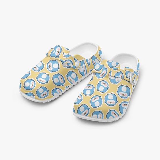 Discover Yellow Slip-On Clogs with Cartoon Penguin Pattern, Unisex Animal Motif Slip-On Shoes