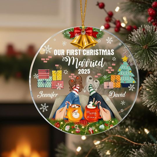 Personalized Couple Circle Acrylic Ornament, Our First Christmas as Married Couple, Anniversary Keepsake, Couple Gift, Newlywed Gift