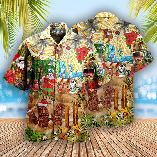 Discover Tiki Santa Christmas Hawaiian Shirt, Funny Holiday Aloha Shirt, Tropical Xmas Short Sleeve Beach Shirt for Men & Women