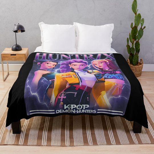 Discover HUNTRIX - Kpop Demon game hunters Throw Blanket