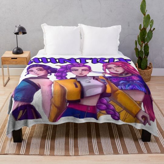 Discover Huntrix Demon Hunters Fleece Blanket