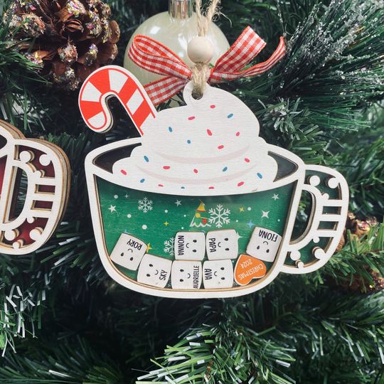 Custom Marshmallows Family Shaker Ornament, 4D Shake Family Ornament With Pets, Family Ornament 2024, Family Keepsake, Family Christmas Gift