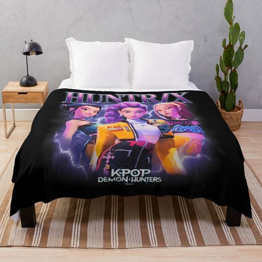 Discover Huntrx - Huntrix Kpop Demon Hunters Fleece Blanket, Gift For Fan