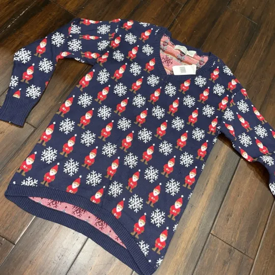 Isabella's Closet Women's All Over Santa V-Neck Ugly Christmas Sweater Size M